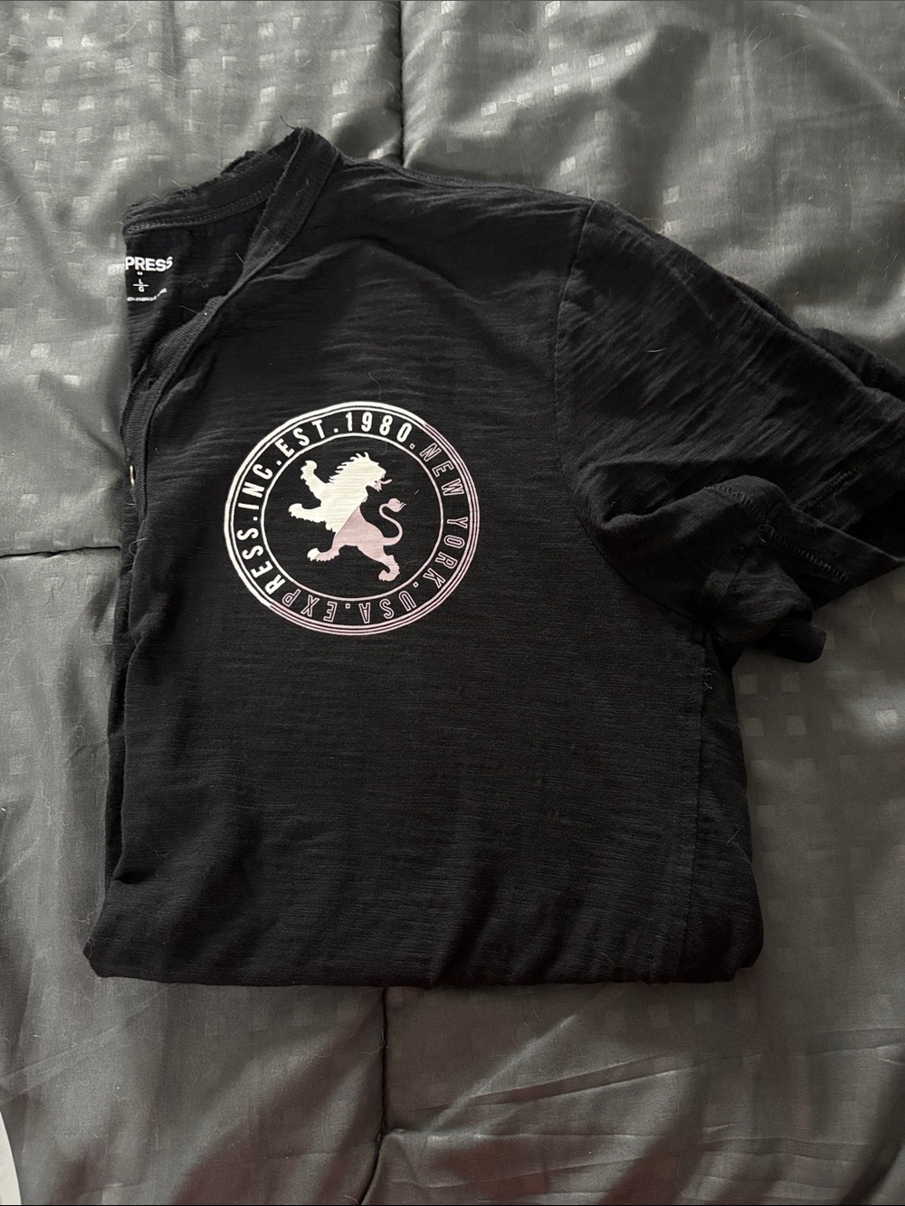 Express Mens Black Tee large